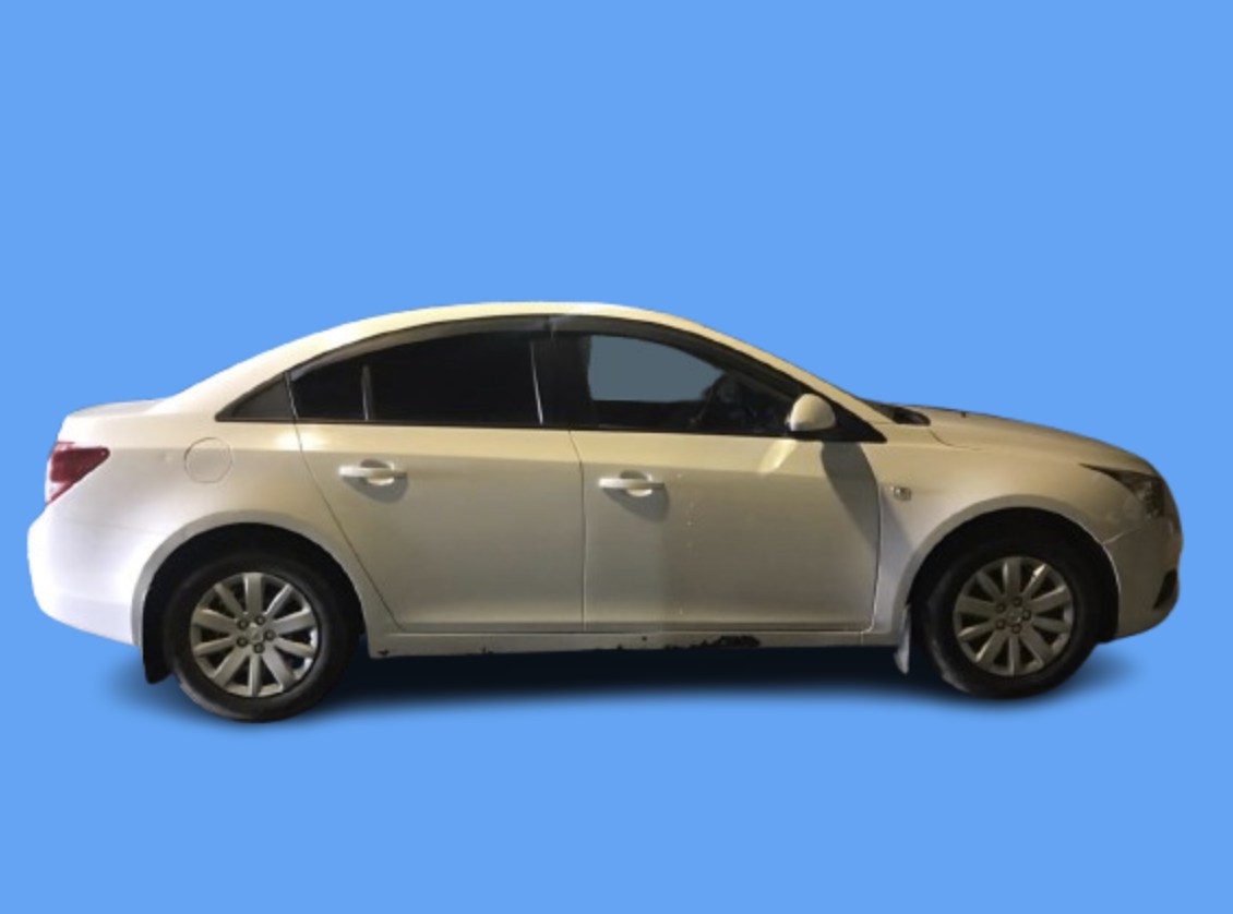 Chevrolet Cruze I przed montażem aluminiowego lift kitu 30 mm — widok przed